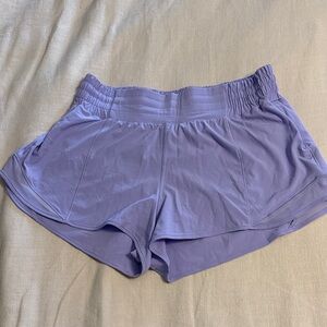 lululemon Hotty Hot Shorts 2.5”, Lilac Smoke, size 8